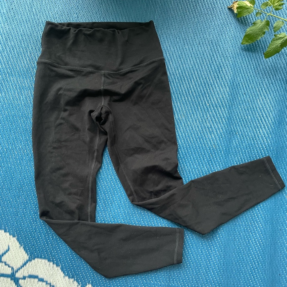 Gilly Hicks Black High-Waist Leggings